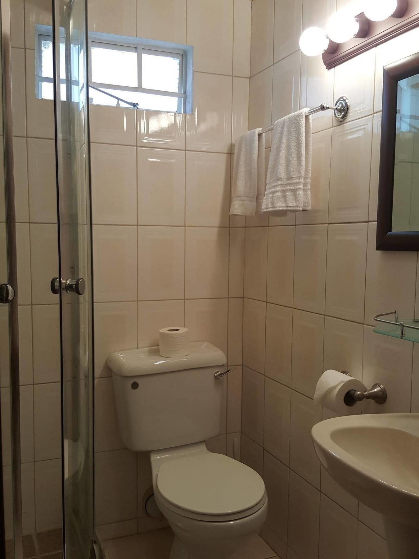 Savannah Maison Guest House Port of Spain Ngoại thất bức ảnh